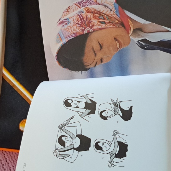 Women's Hermes Scarf - Picture 10 of 12